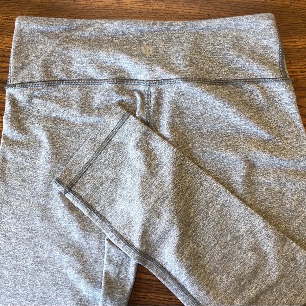 LuluLemon Wunder Under Crop Legging